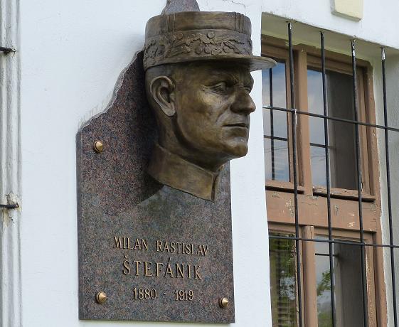 Štefánik