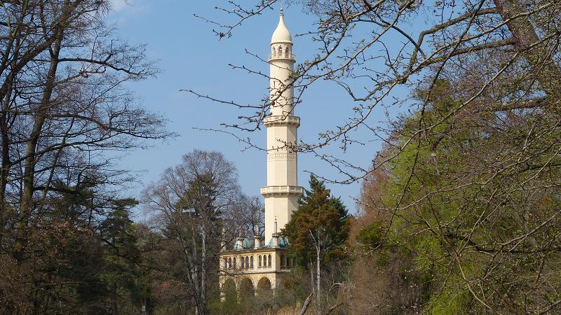 minaret ,